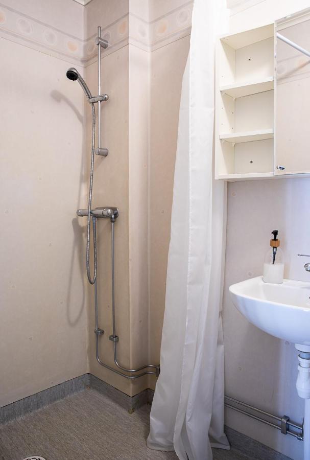 Karl-Oskars Krypin Apartment Visby Ngoại thất bức ảnh